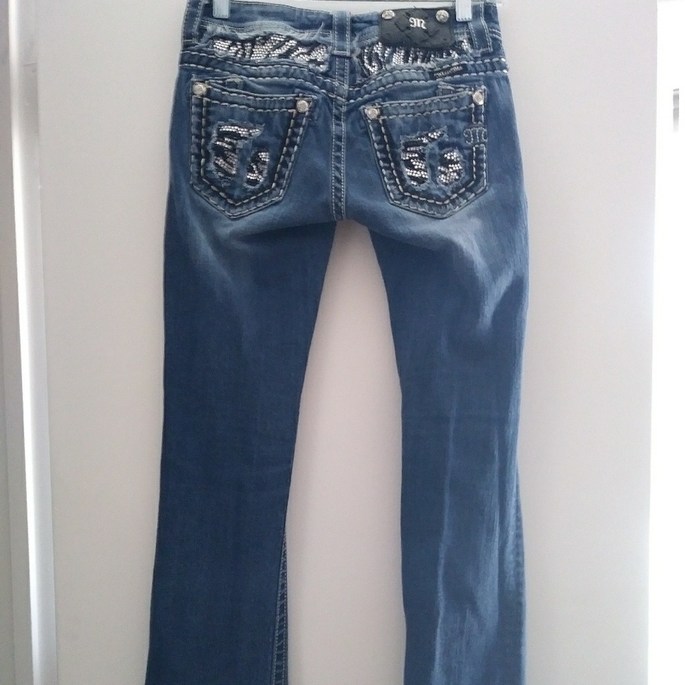 Miss Me Destroyed jeans